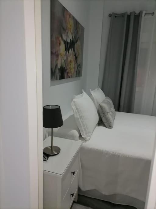 Precioso Apartamento Con Patio Interior. Медіна-Сідонія Екстер'єр фото